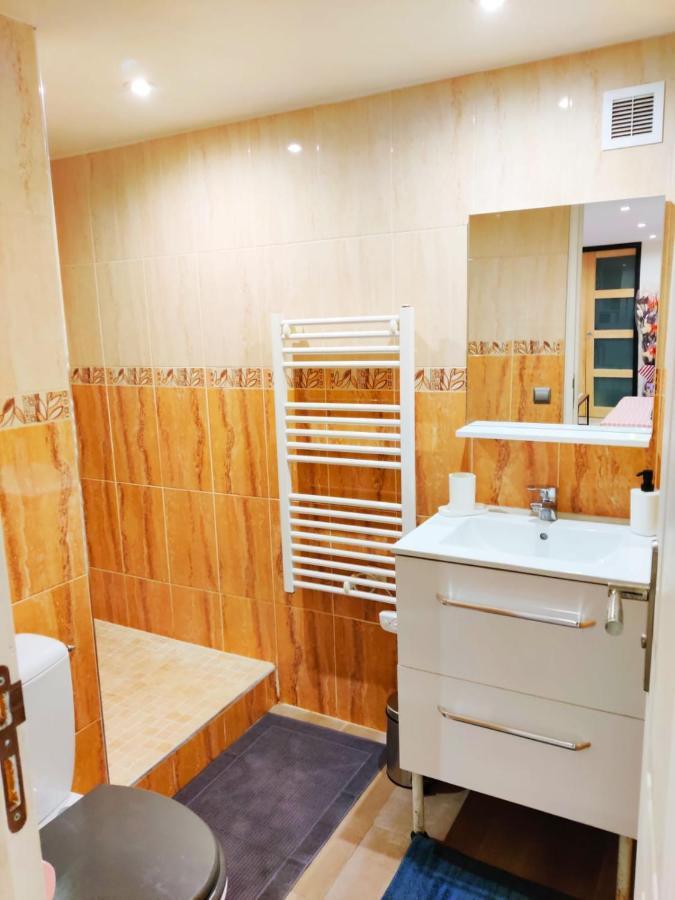 Sw House Paris Stade De France Cdg 勒布朗-梅尼尔 外观 照片